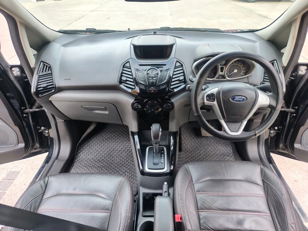 FORD Ecosport — 7
