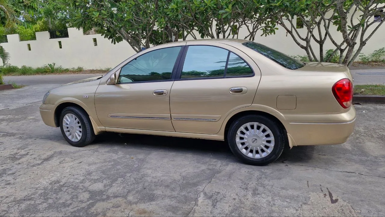NISSAN Sunny — 1