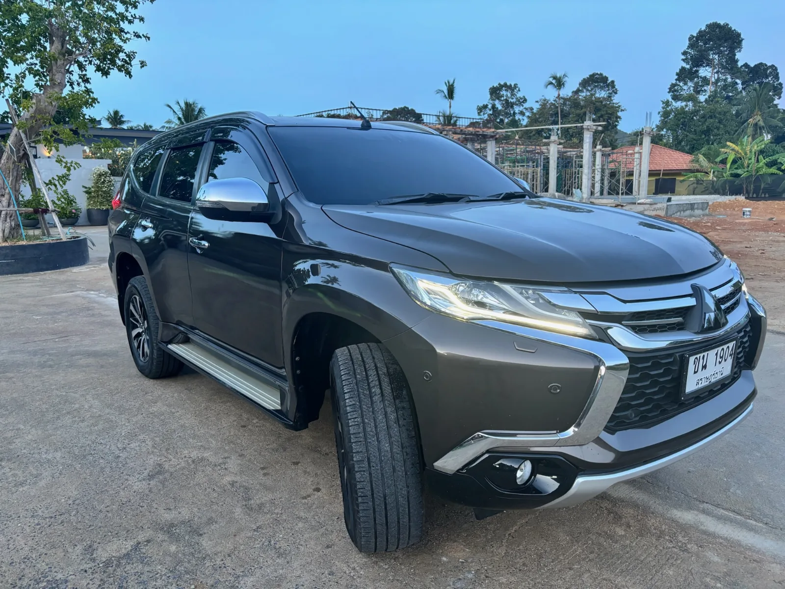 MITSUBISHI Pajero Sport