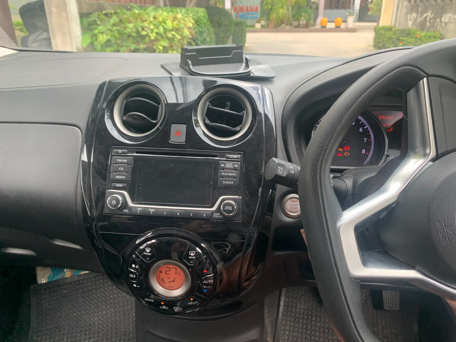 NISSAN Note — 5