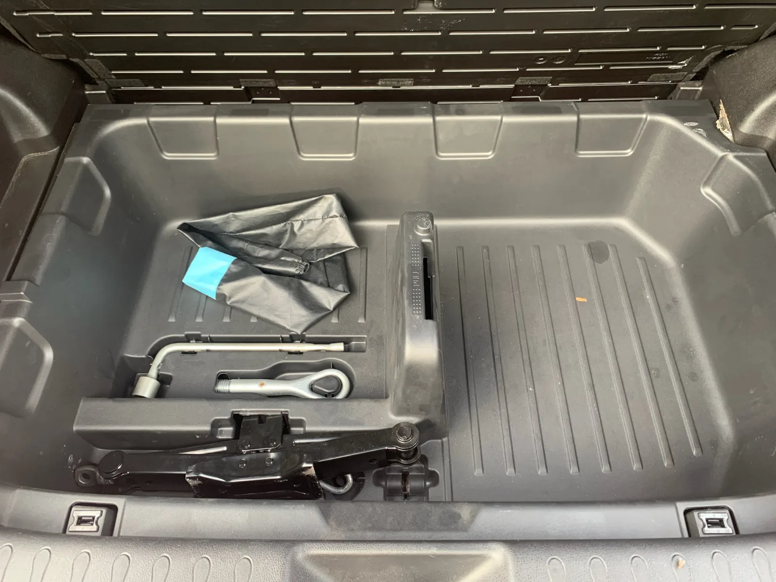 NISSAN Juke — 9