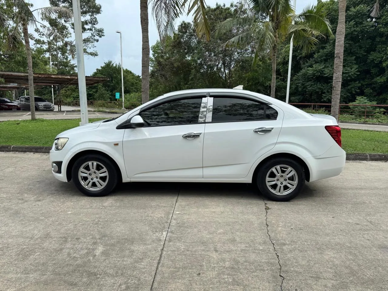 CHEVROLET Sonic — 1