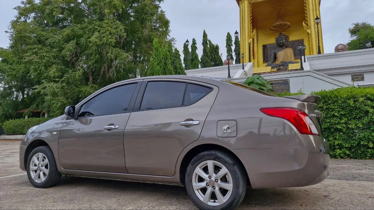 NISSAN Almera — 2