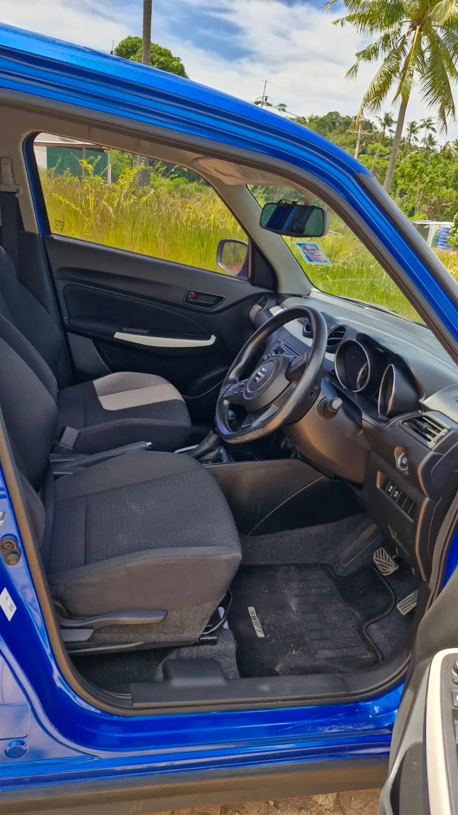 SUZUKI Swift — 4