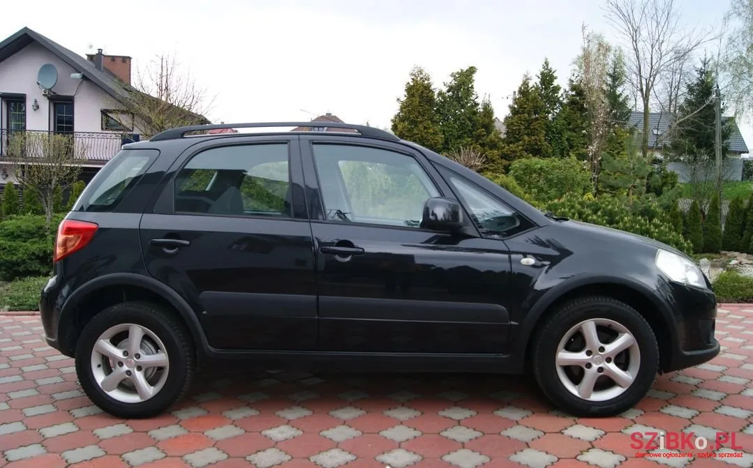 SUZUKI SX4 — 1