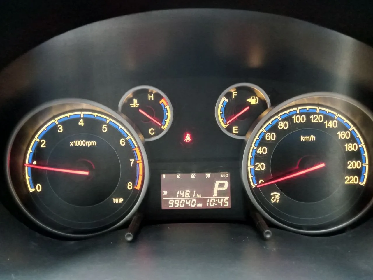 SUZUKI SX4 — 6