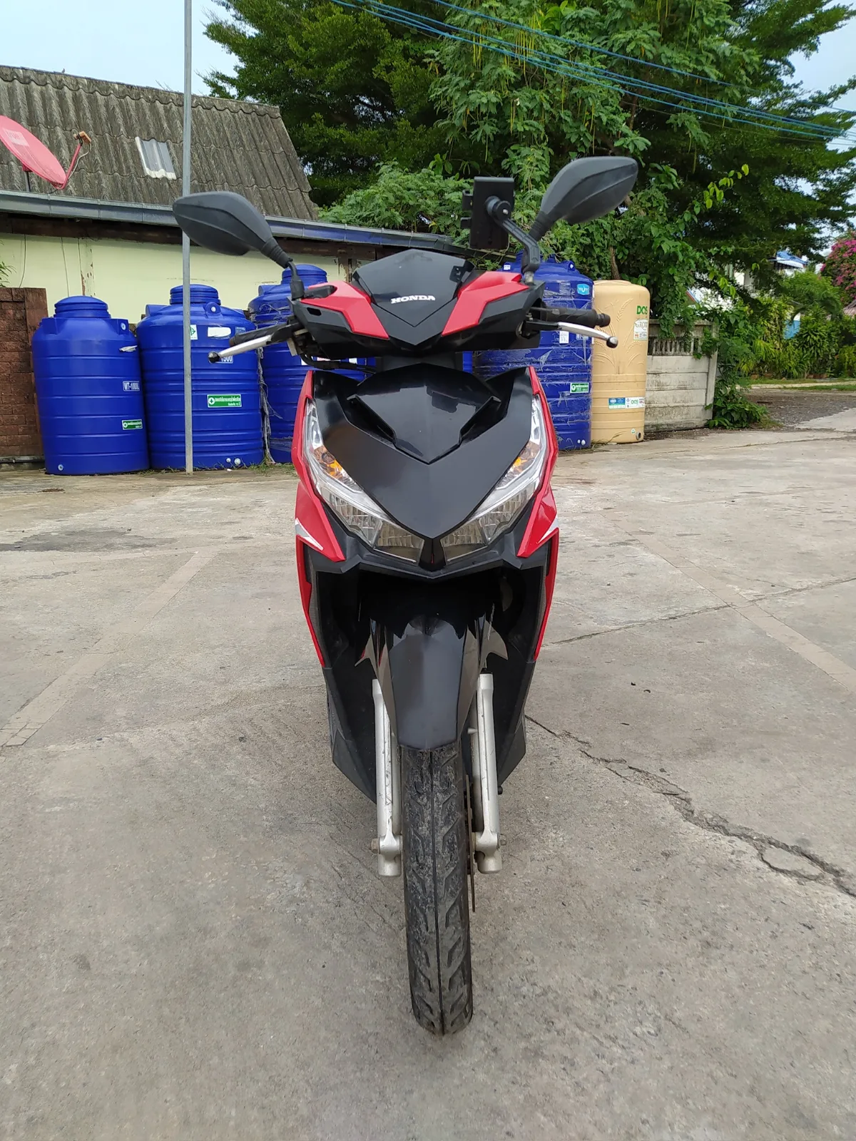 HONDA Click — 2