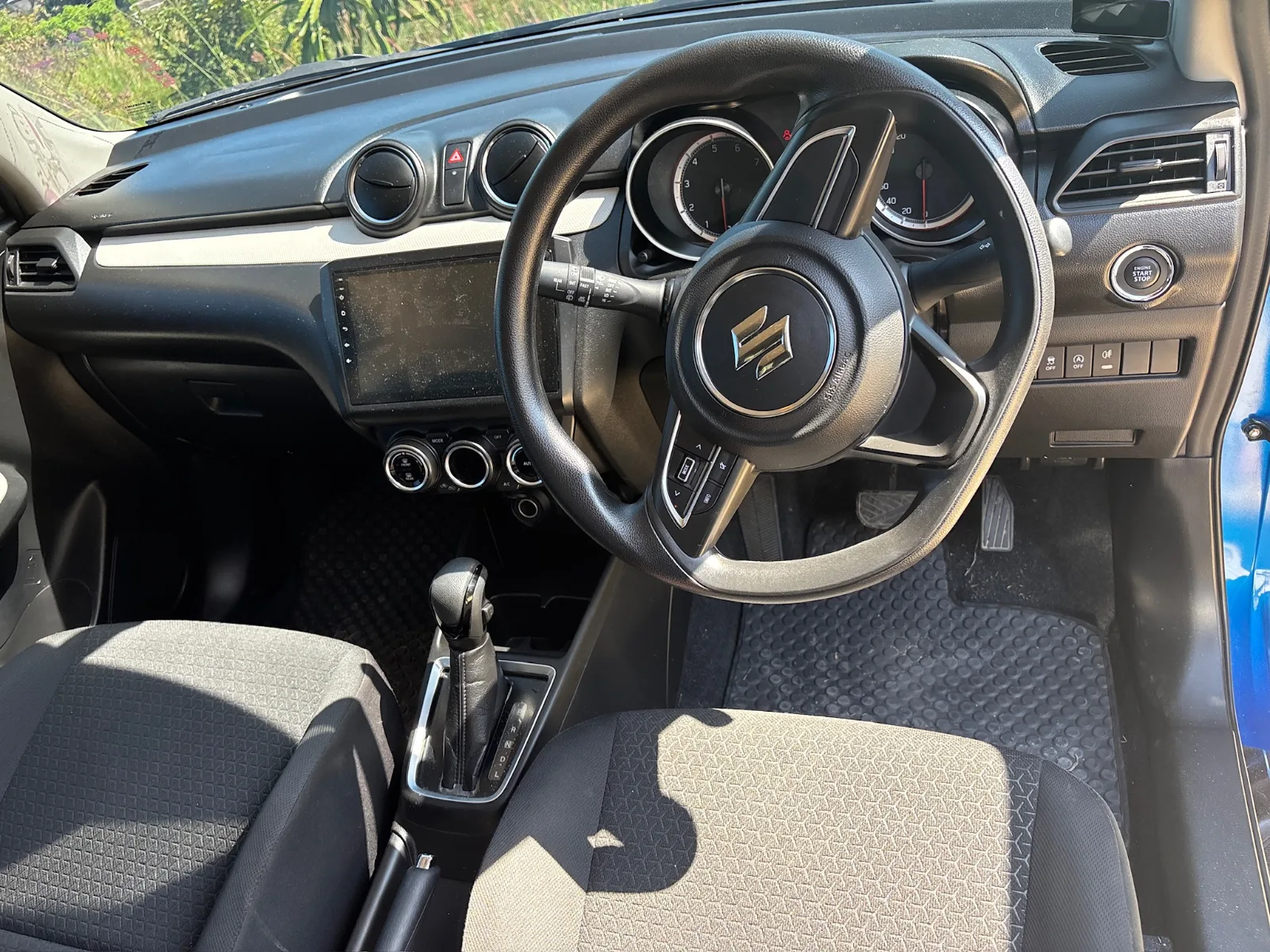 SUZUKI Swift — 5