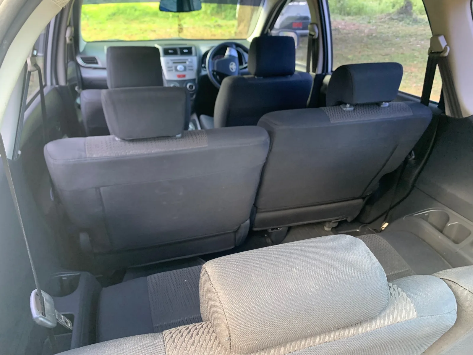 TOYOTA Avanza — 7