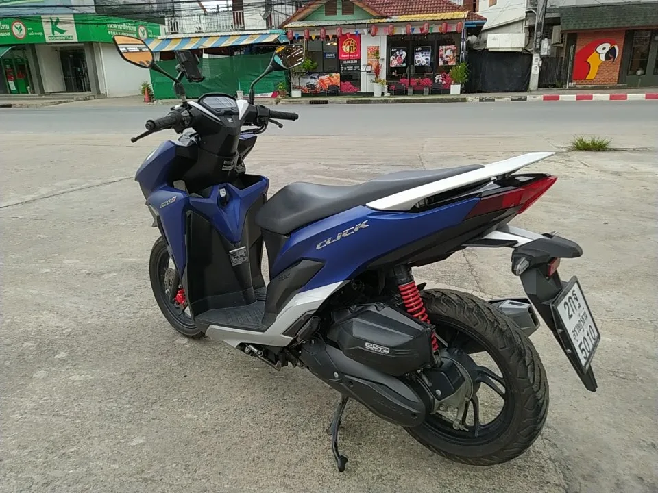 HONDA Click — 3